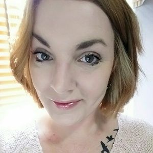 Meet your Posher, Natasha